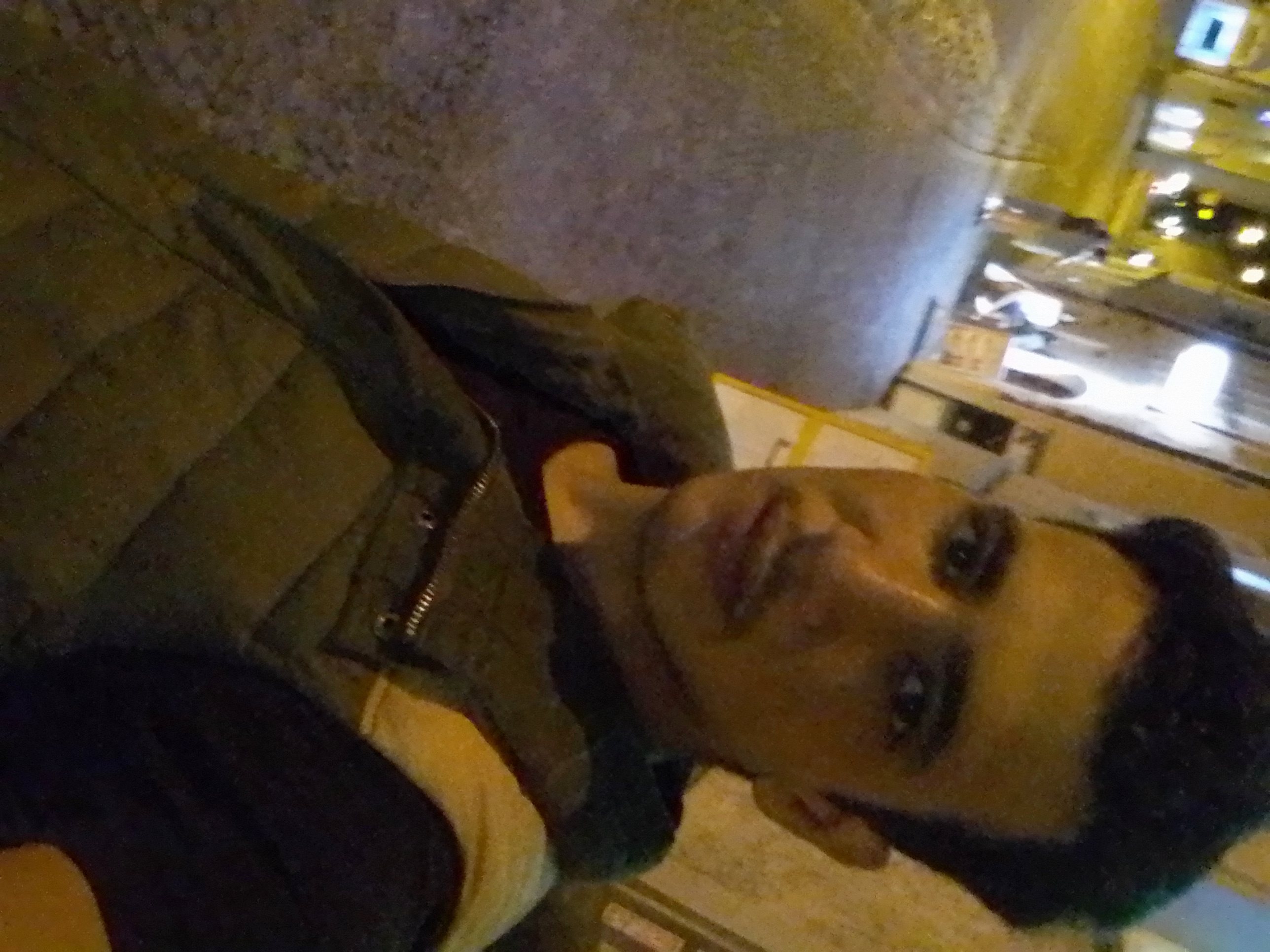  _4xHde